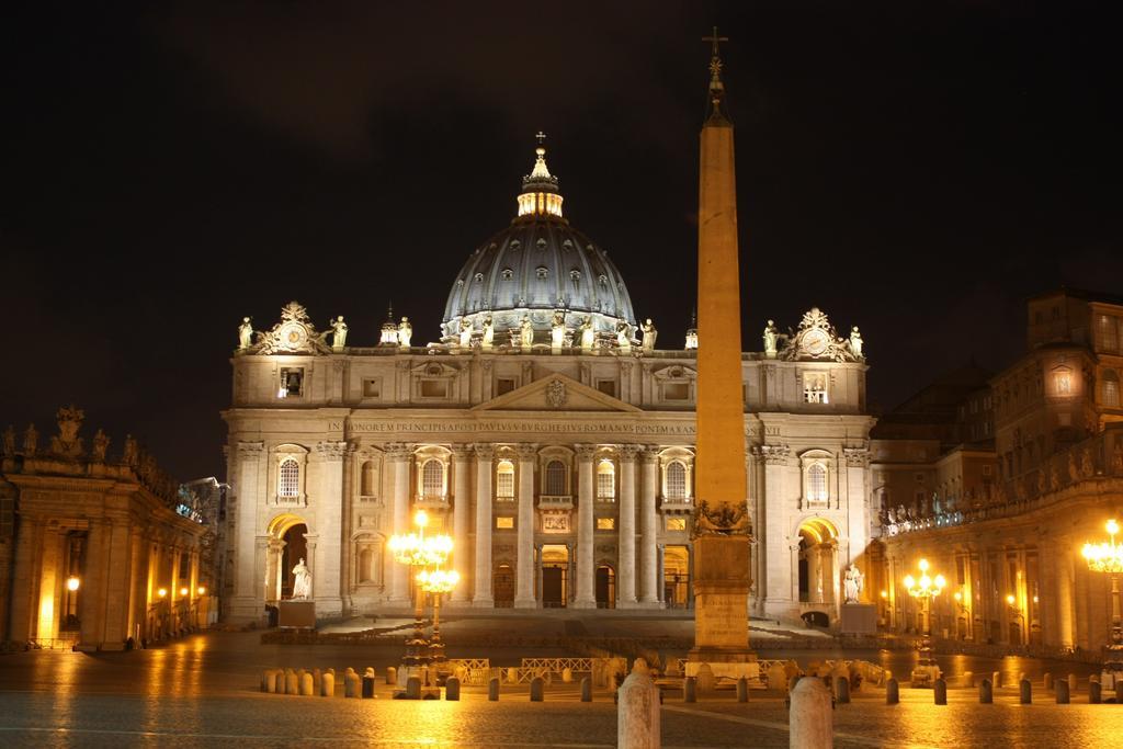 Vatican Domus Рим Екстериор снимка